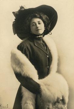 Clara Kimball Young